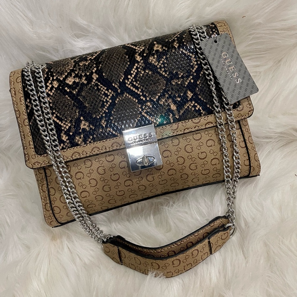 NWT Guess shoulder bag